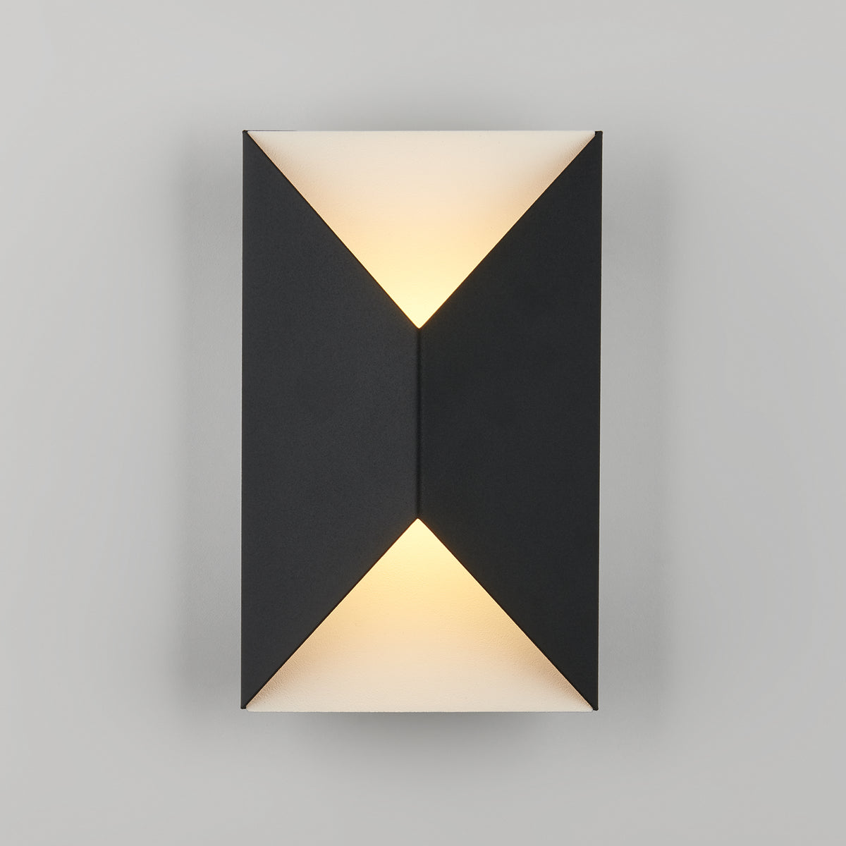Tria LED indoor-outdoor wall light