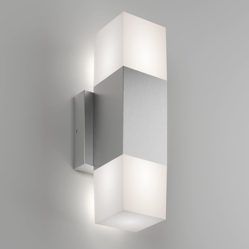 Lennox indoor-outdoor LED wall light 3 CCT, Stainless Steel